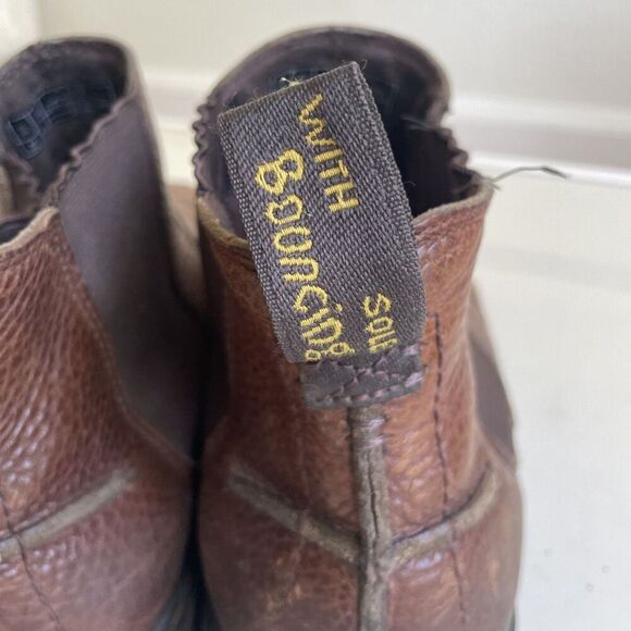 Dr Martens Lyme Chelsea Boots US Men’s 12 Brown Leather Airwair Distressed *READ - Picture 8 of 15